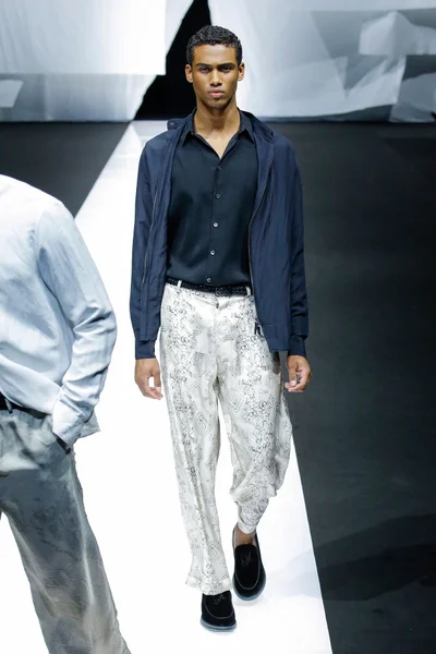 Look 84